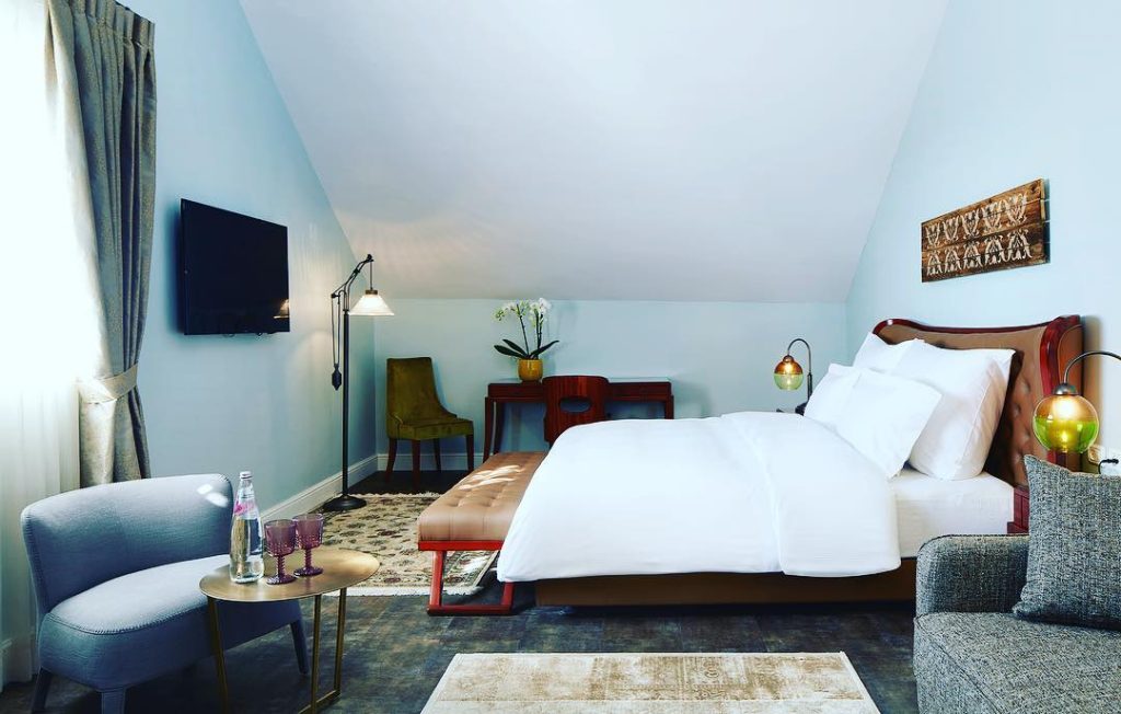 31959233_1825164804460077_4185385496114888704_n